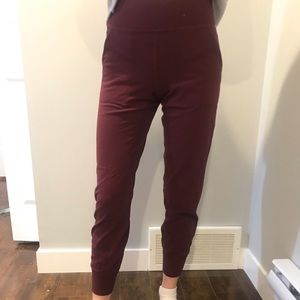 Lulu lemon joggers